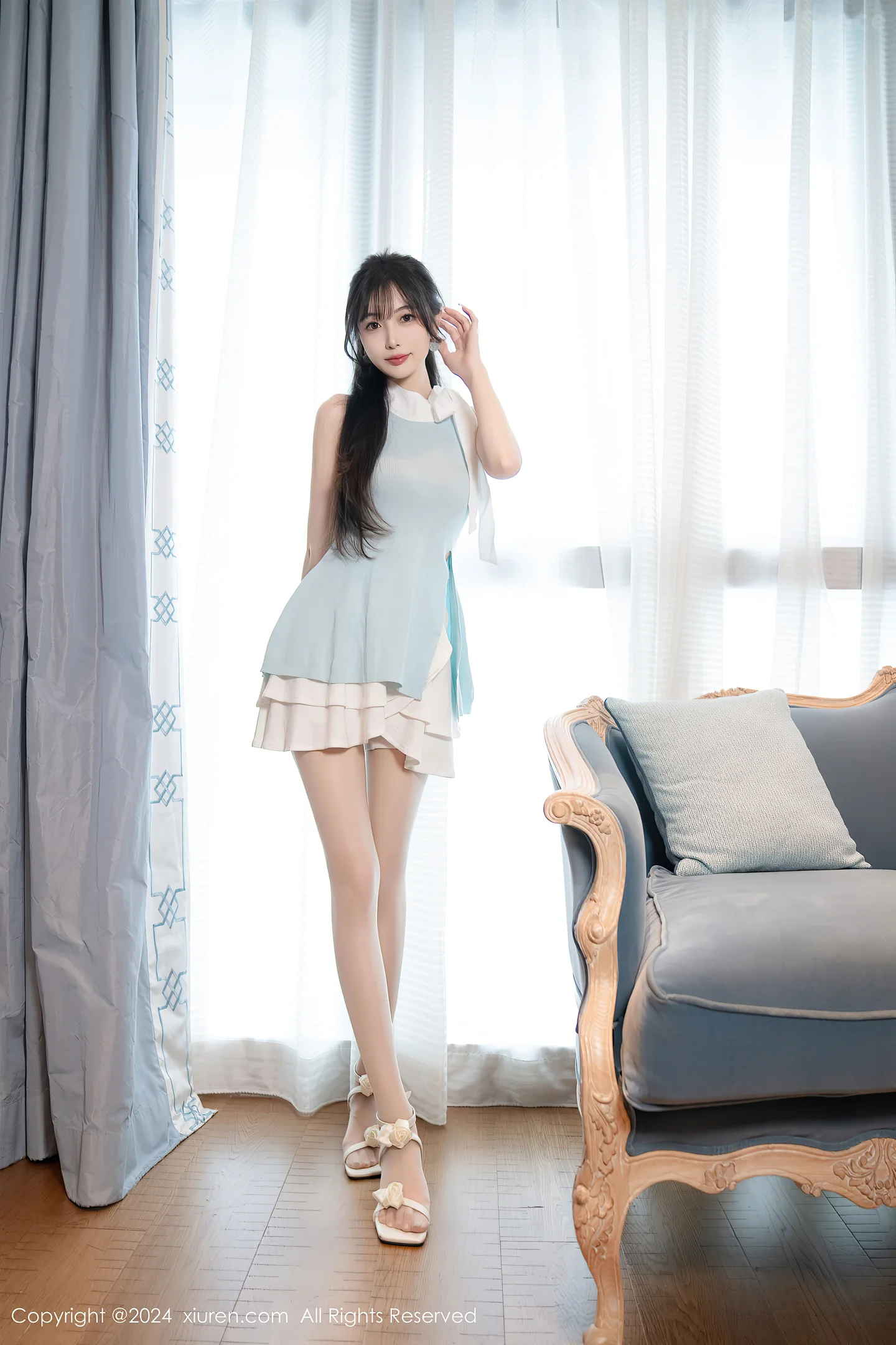 图片[4]-[XiuRen秀人网]VOL.8761 模特林星阑性感蓝白连衣短裙露黑色情趣内衣秀曼妙身姿诱惑写真101P-秀人网官方网站